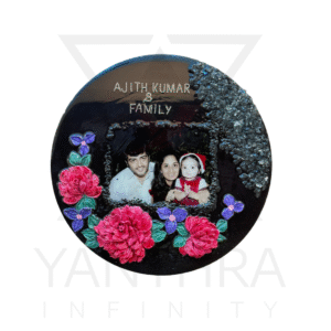 Crystal Accent Round Hand-Sculpted Photo Frame – Luxury Personalized Wall Art